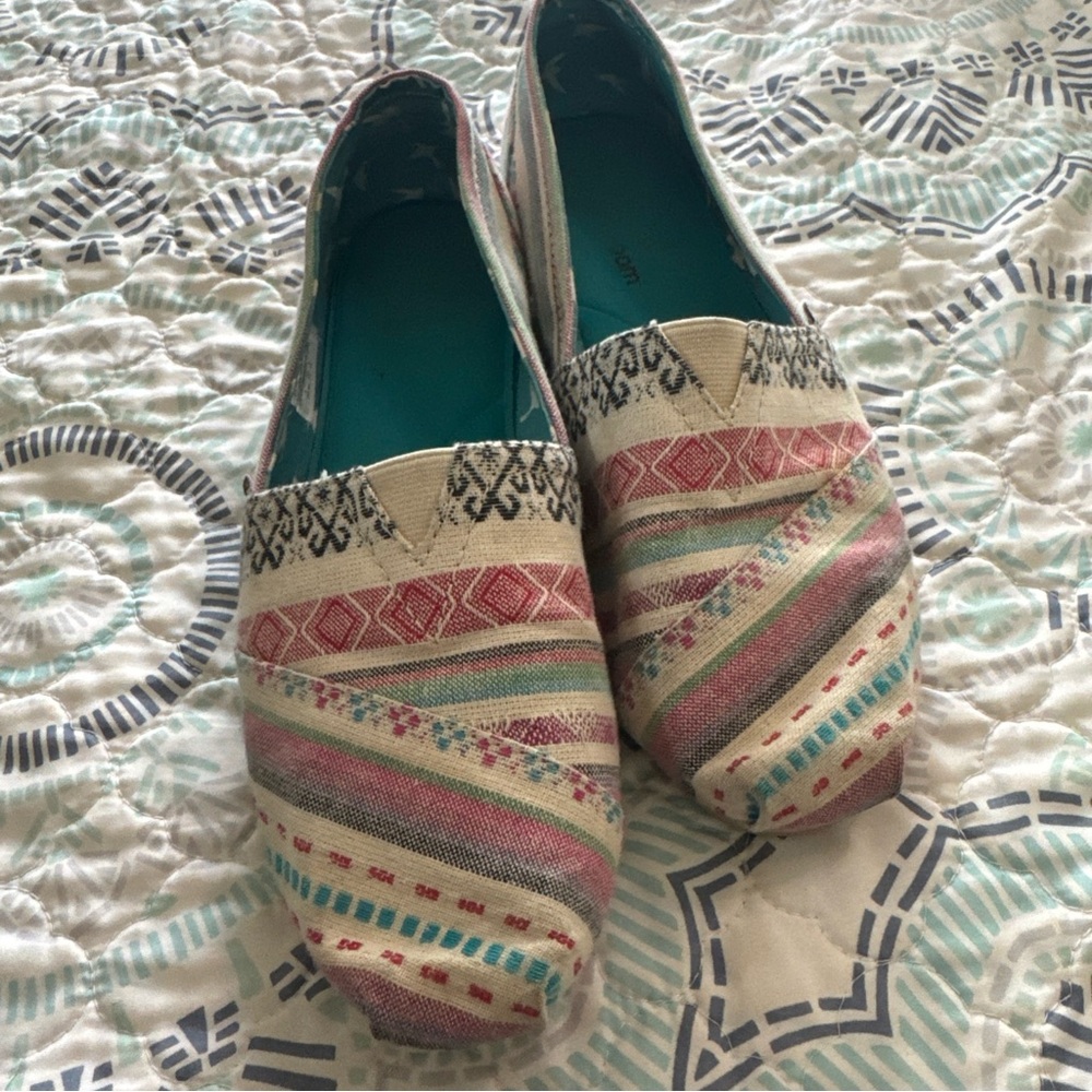 Bobs Size 9